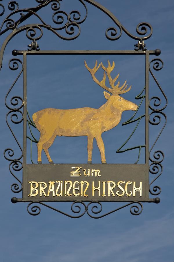 Brauner Hirsch Мини-отель